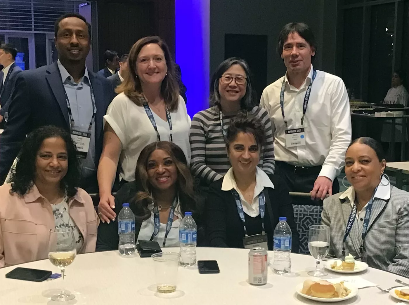David Sanker posing with AUTM attendees for a group photo.
